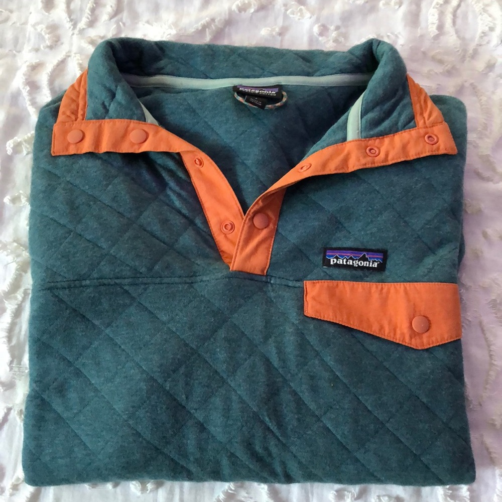 Patagonia quilted pullover snap t